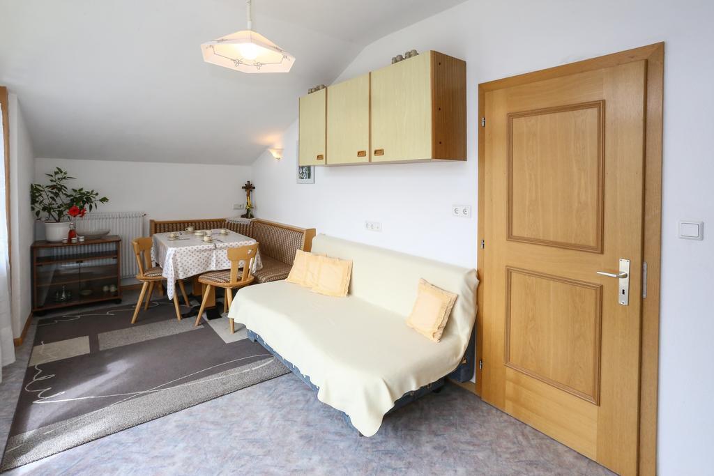 Bauernof Mittermueller Apartment เฟลด์ทูร์นส์ ห้อง รูปภาพ